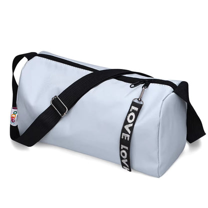 Large Capacity Multifunctional Weekender Bag for Travel Sports and Fitness with Multi Pockets and Lightweight Design